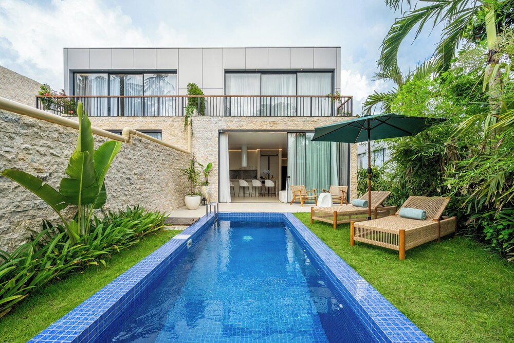 Hidden City Ubud - Modern Villas & Townhouses with Private Pools, Nature Views and Wellness Access, Indonesia
