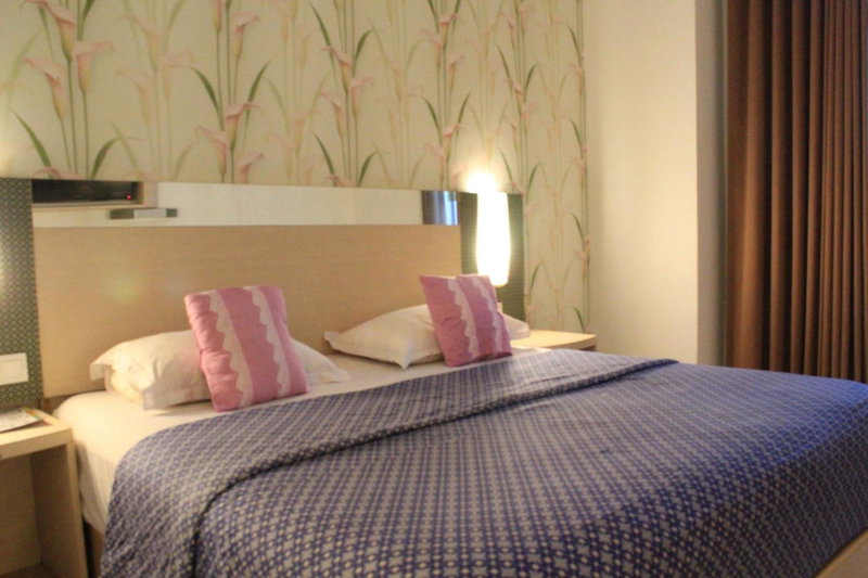 Hotel Dewarna Sutoyo Malang, Malang, Indonesia