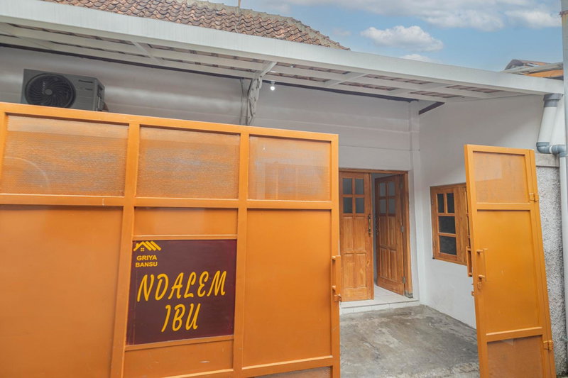 GRIYA BANSU : Ndalem Ibu, Yogyakarta, Indonesia