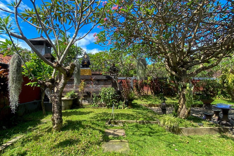 Raja Asri Guest House Sanur Mitra RedDoorz, Sanur, Indonesia