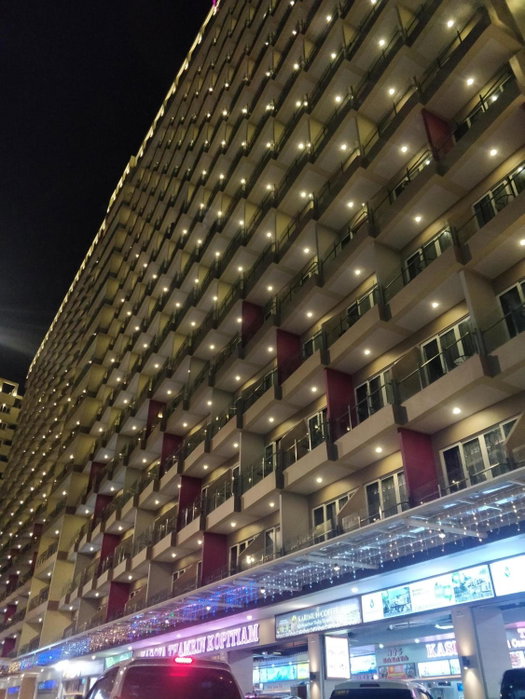 Newly Built Apartment Studio Nagoya Thamrin City Blok A, Nagoya, Indonesia