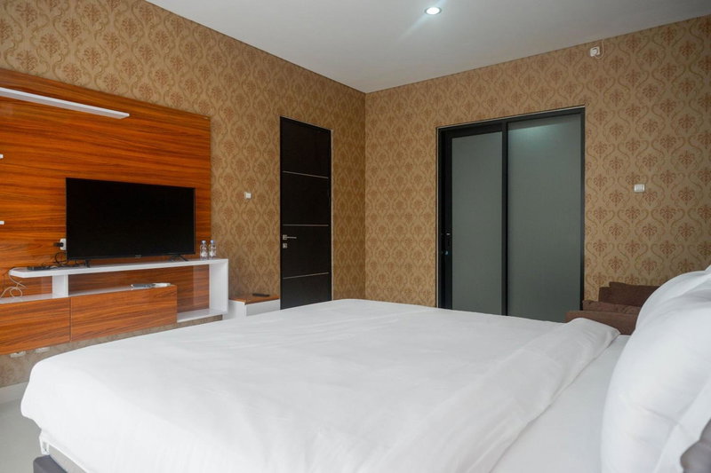 The Lavana Signature Greenkhaza Villa Jogja, Yogyakarta, Indonesia