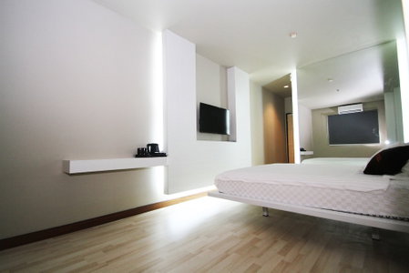 The L Hotel Entertainment, Batam, Indonesia