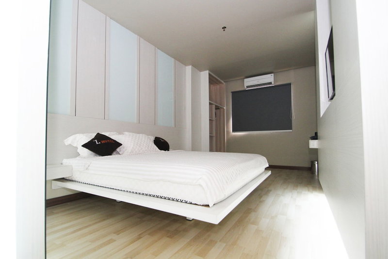 The L Hotel Entertainment, Batam, Indonesia