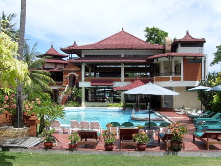 Puri Naga Beachfront Cottages, Legian, Indonesia