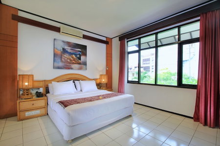 Puri Naga Beachfront Cottages, Legian, Indonesia