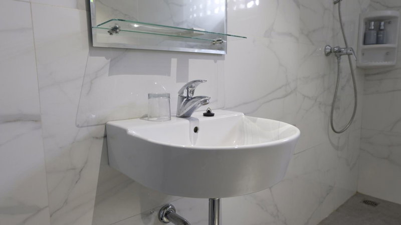 Lun Hotel Manado, Manado, Indonesia
