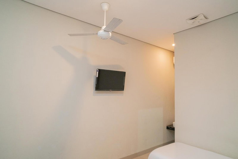 Urbanview Hotel Bubusini Batu by RedDoorz, Batu, Indonesia