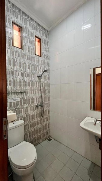 Hens Guesthouse Syariah, Gadobangkong, Indonesia