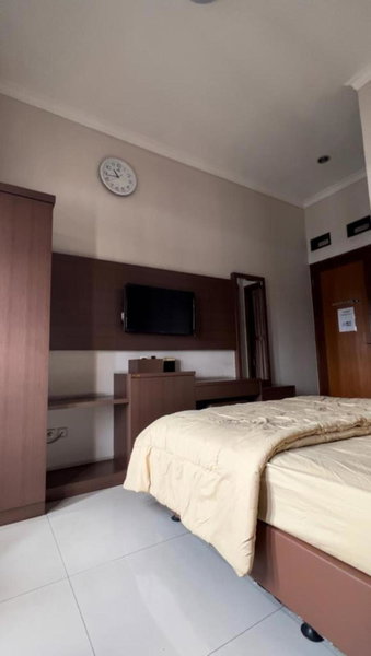 Hens Guesthouse Syariah, Gadobangkong, Indonesia