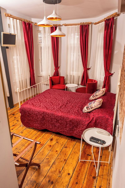 Corner Hot, Istanbul, Turkey