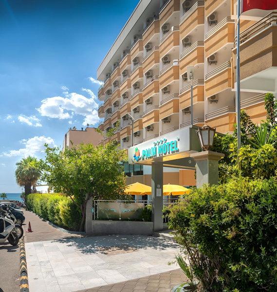 Palm Hotel, Bataypora, Turkey