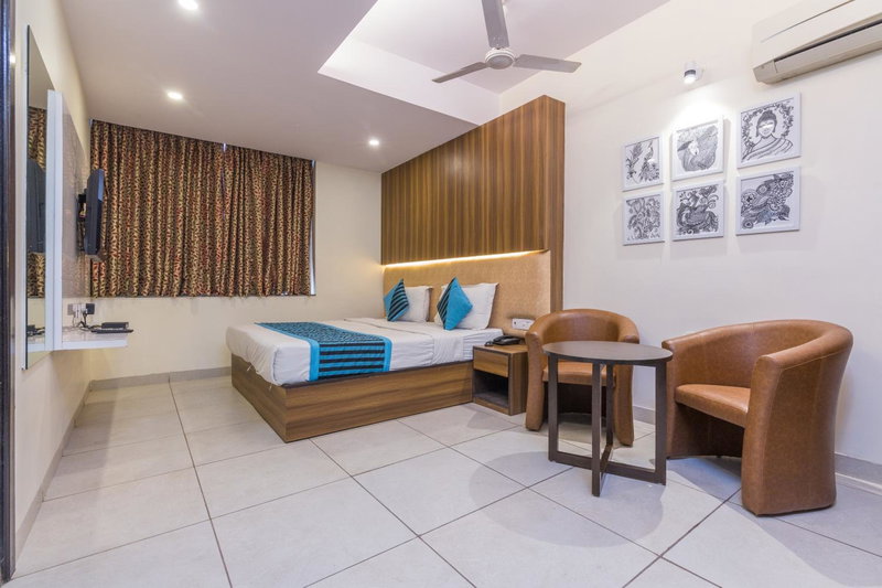 Rupam Hotel - Air Purified comfort, New Delhi, India