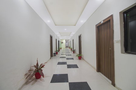 Hotel Panache 500 Mtrs From Shri Krishna Janma bhumi Teample, Mathura, India