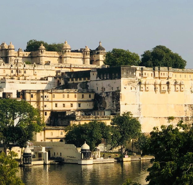 The Hostel Crown, Udaipur, India