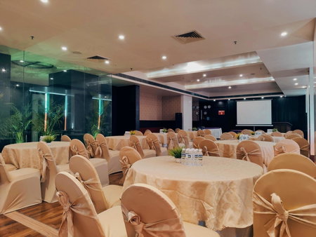 Regenta Central Grand Exotica, Pune, India