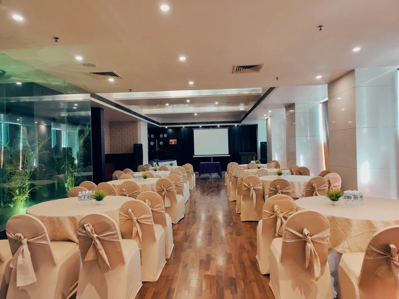 Regenta Central Grand Exotica, Pune, India