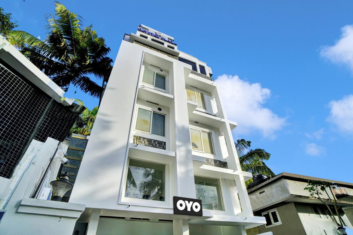 Hotel · Hotel O Crystal Executive Suites, Cochin