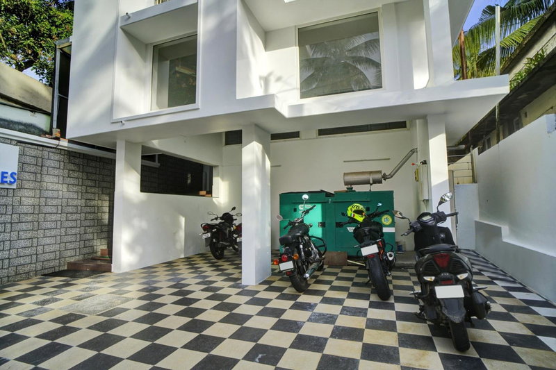 Hotel O Crystal Executive Suites, Cochin, India