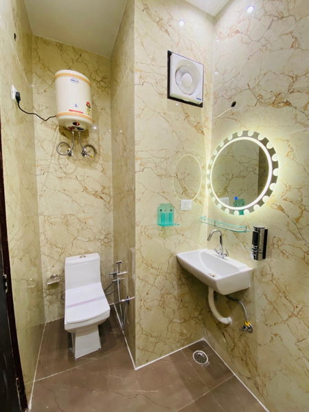 Crescent Inn, Greater Noida, India