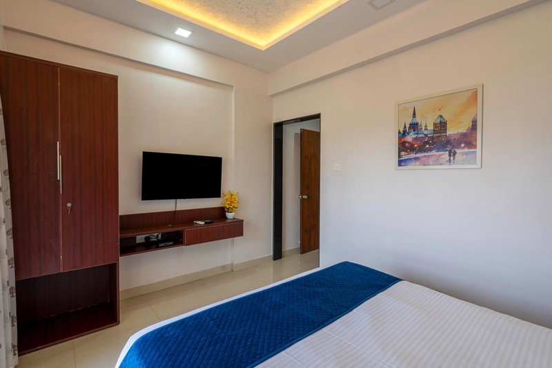 StayBird - Divine Suites, Business Hotel, Kharadi, Pune, India