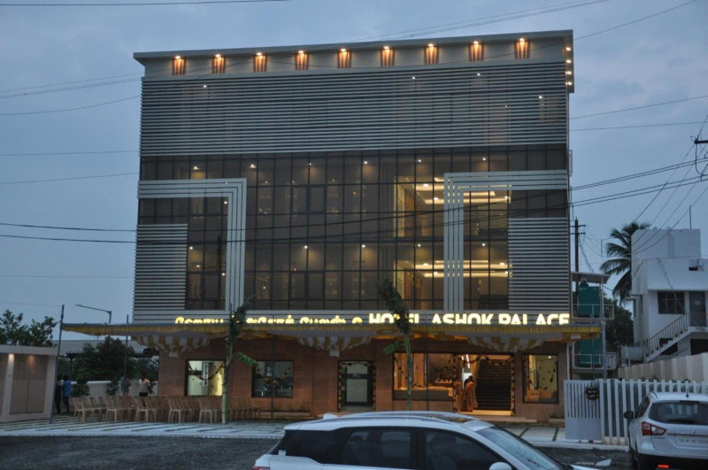 Hotel Ashok Palace, Karūr, India
