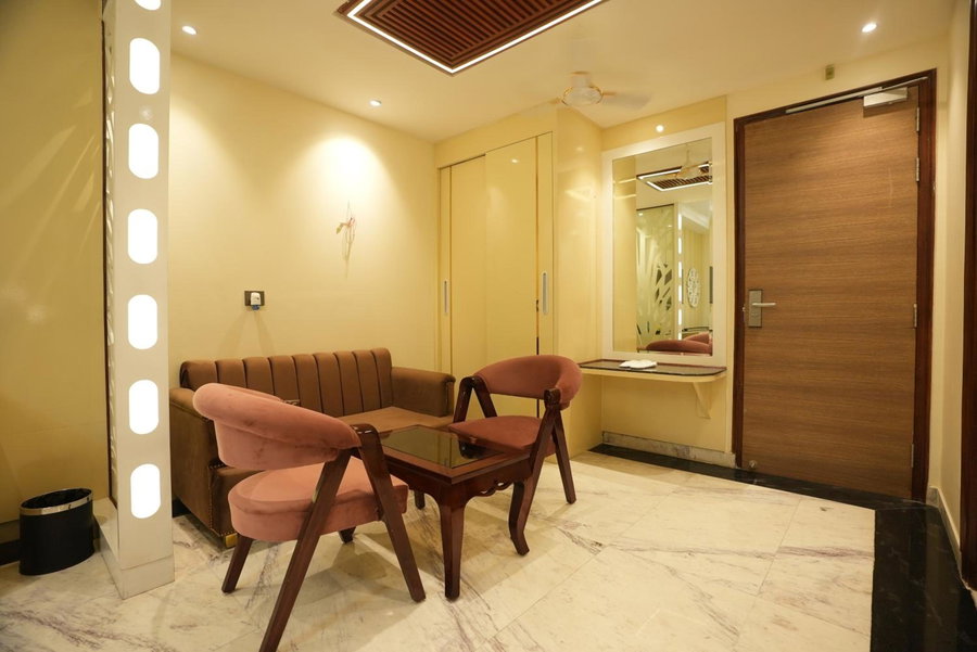 Lime Tree Hotels and Banquet Greater Noida, Greater Noida, India