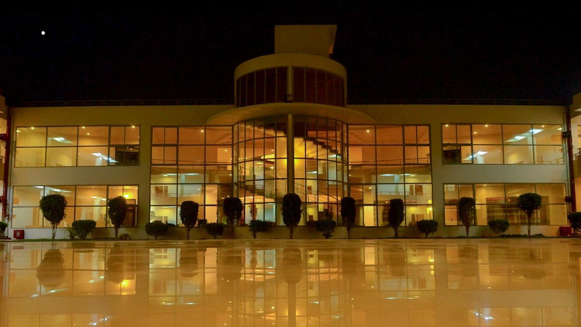 Seven Sky Clarks Exotica, India