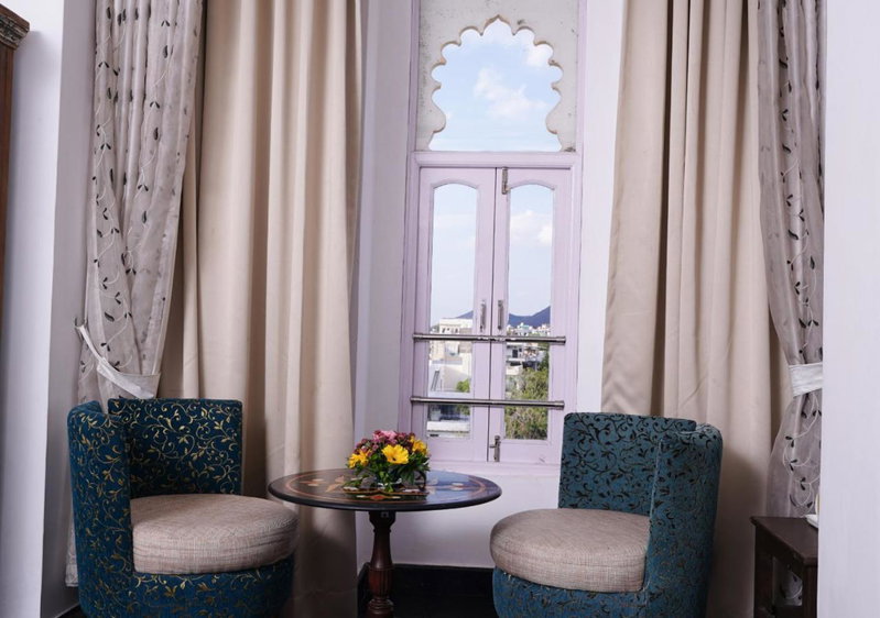 Bloom Boutique l Lake Pichola, Udaipur, India