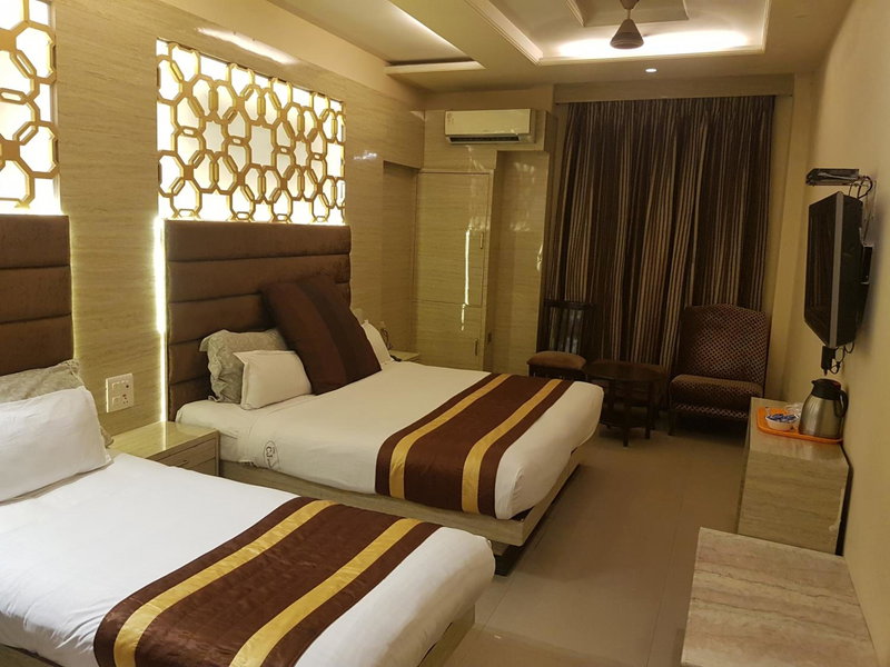 Hotel CJ International, Amritsar, India