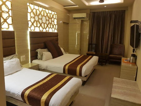 Hotel CJ International, Amritsar, India