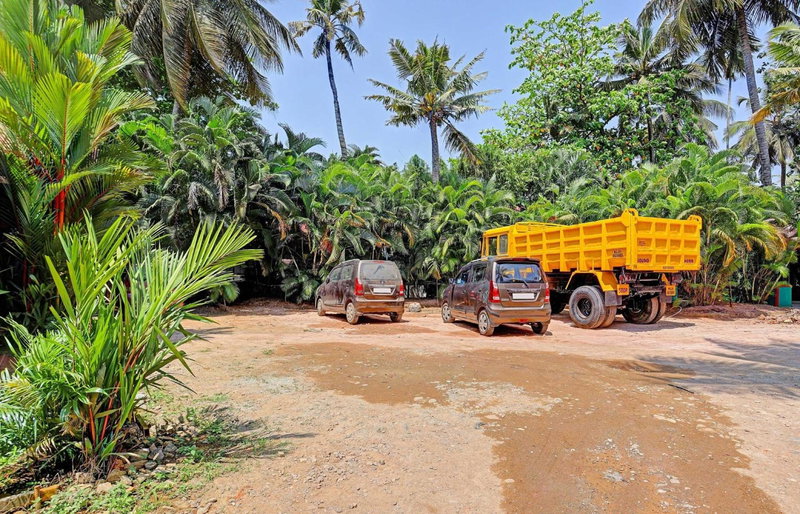 Super Collection O Pallava Rajadhani, Trivandrum, India