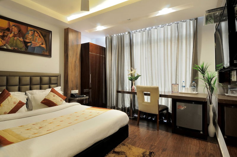 Hotel Cabana 5 Mins Walking Distance From NDLS Station, New Delhi, India