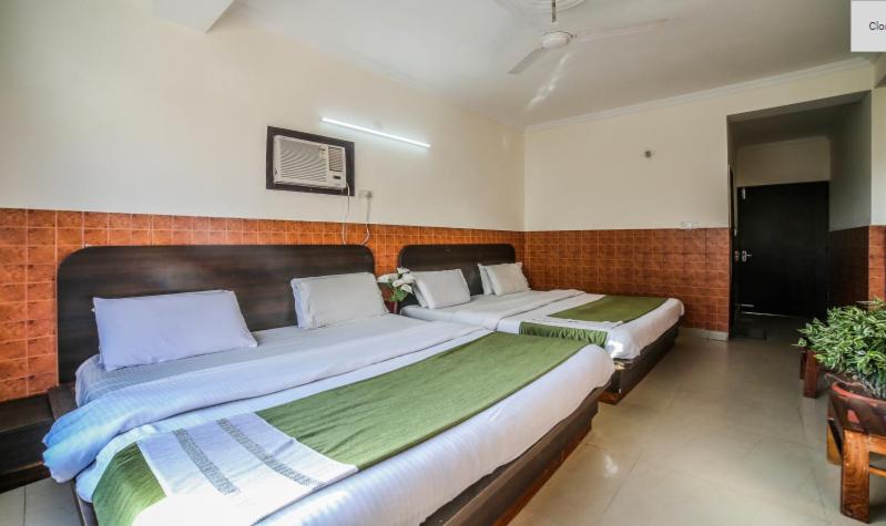 Hotel Today, Katra, Katra, India