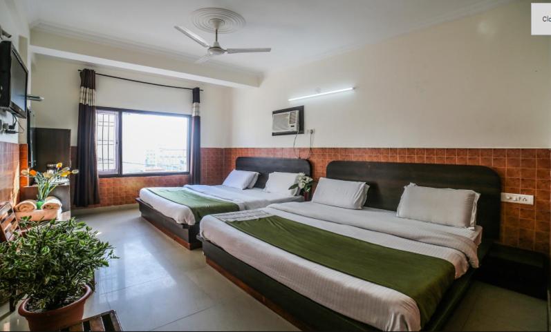 Hotel Today, Katra, Katra, India