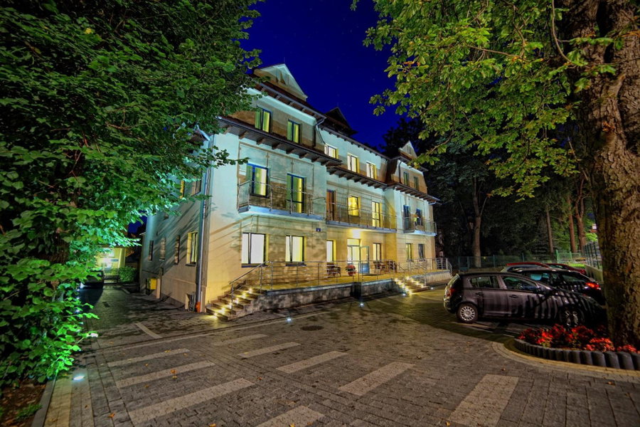 Parkowy Dworek, Rabka, Poland