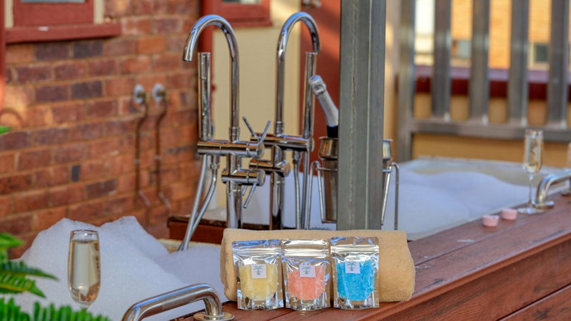 Hotel Corones, Charleville, Australia
