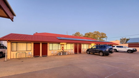 Hotel Corones, Charleville, Australia