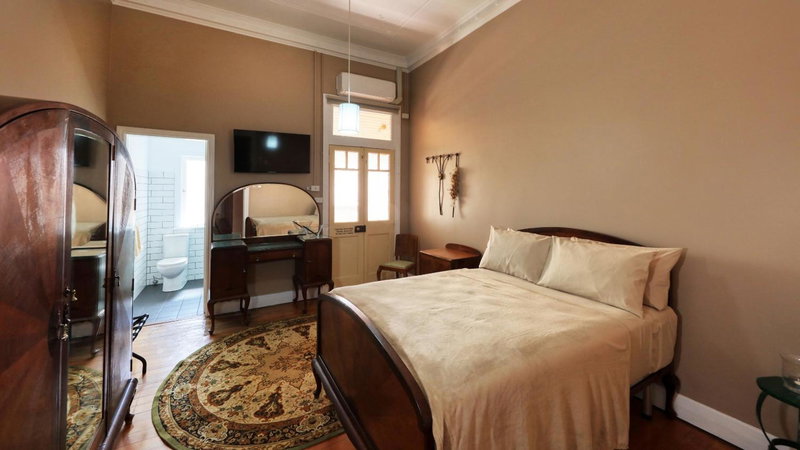 Hotel Corones, Charleville, Australia