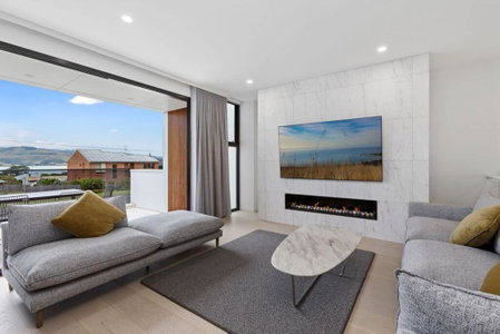 luxurious 4 Bedroom Ocean View Holiday House, Apollo Bay, Australia