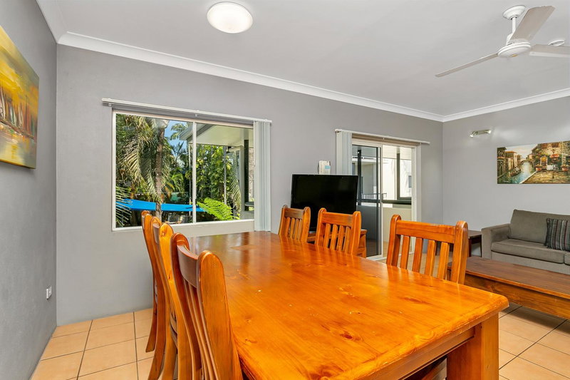 Cairns Reef Apartments & Motel, Cairns, Australia