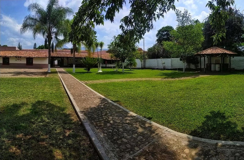 La Casona De La Esmeralda, Mascota, Mexico
