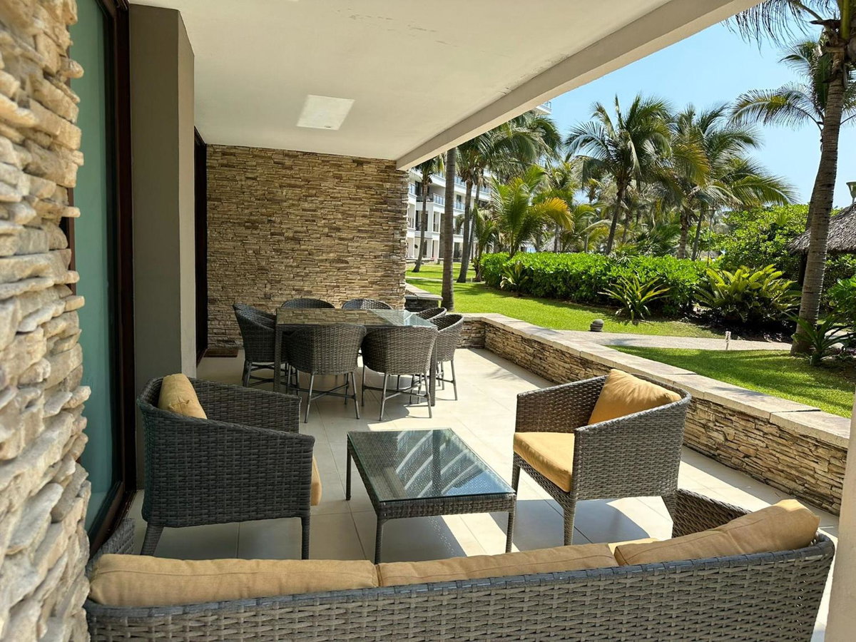 Hotel · Luxurious First-Floor Apartment in Isla Residences, Acapulco