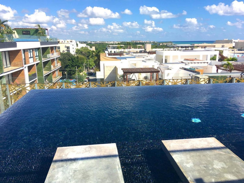 It Residence Top Location Luxury 2 Br Two Roof Pools Beach Club included, Playa del Carmen, Mexico