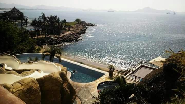 manzanillo villas del palmar, Manzanillo, Mexico