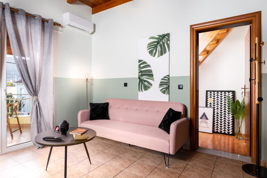 Eagle's Nest City Apartments, Aigio, Greece