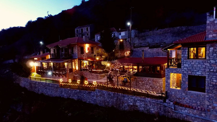 Μαγεμένο Βουνό, Karpenision, Greece