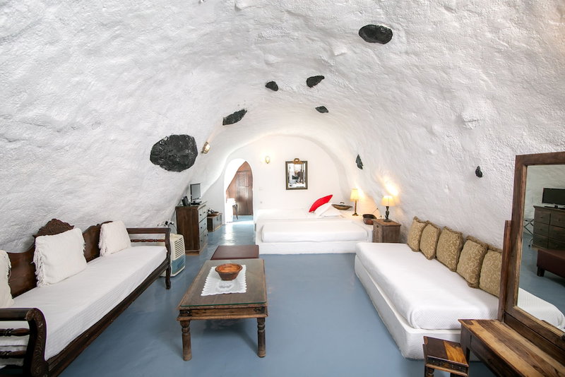 Alexander's Suites, Santorini, Greece