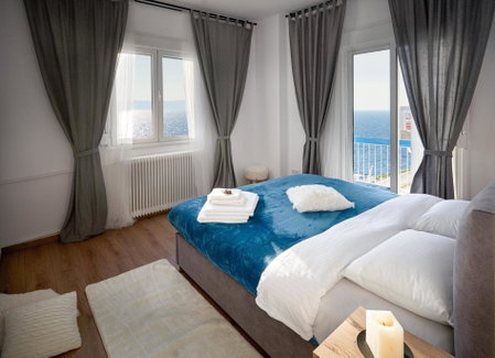 Seafront Luxury President Suite Aegean Sunset, Thessaloniki, Greece