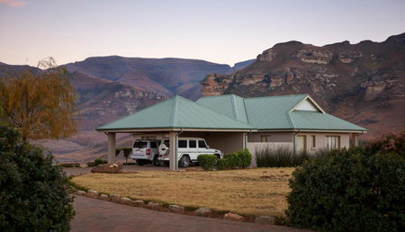 Dynasty Red Mountain Ranch, Clarens, South Africa